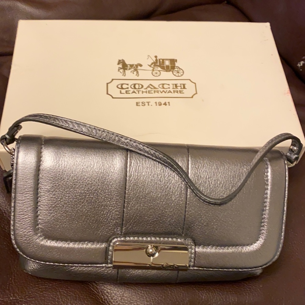 NWT Coach clutch